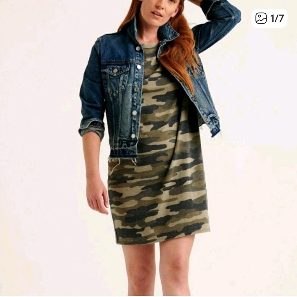 Super cute Lucky Brand camo tshirt dress